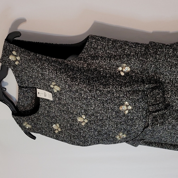 𝅺the Limited Sleeveless Top Embellish Sheath Dress - Picture 11 of 16